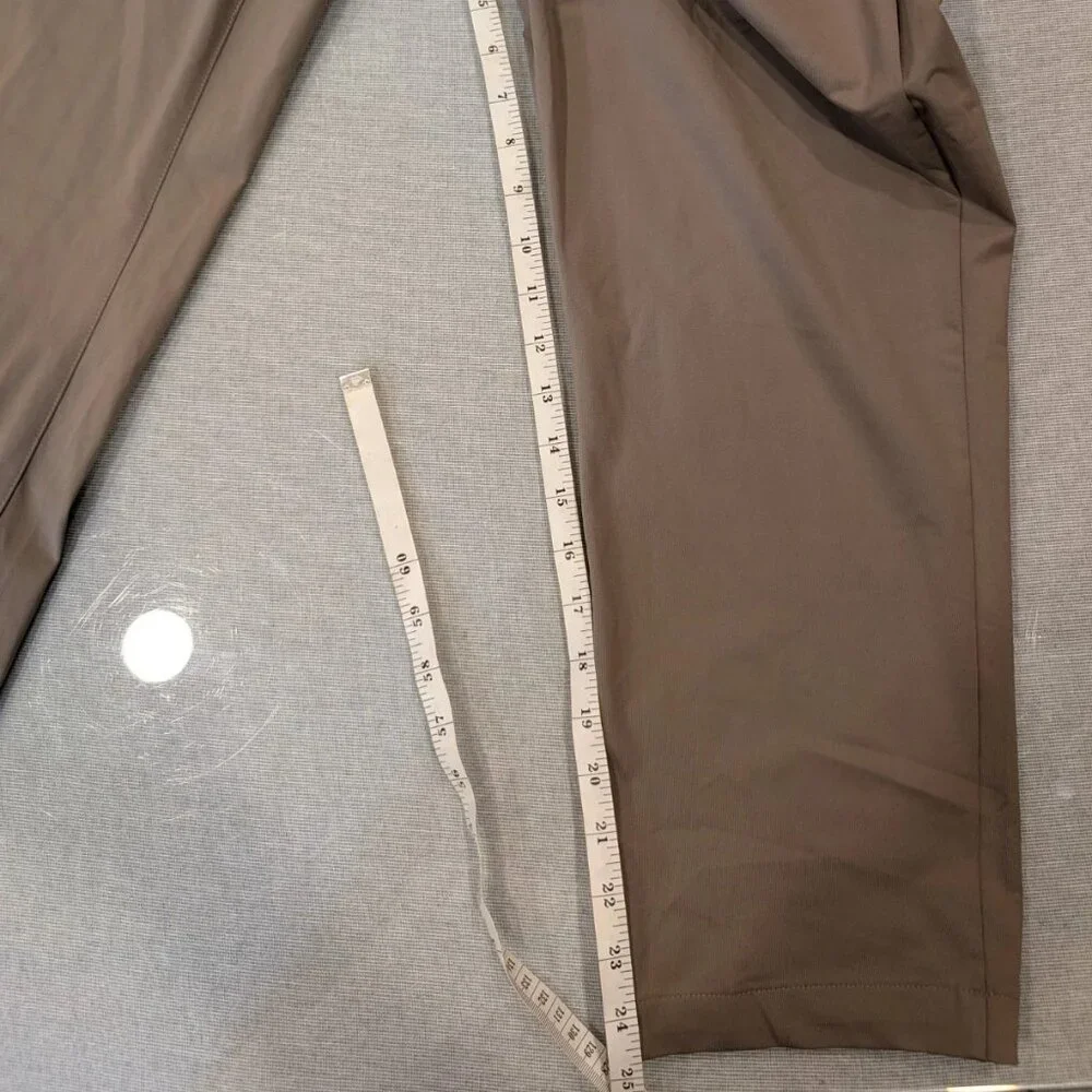 Rhone Pants Commuter Slim Khaki Trousers Mens Size 34x25 Performance Office